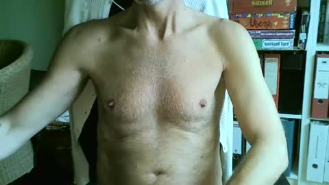 frisco69 online show from 06-12-26, 03:44