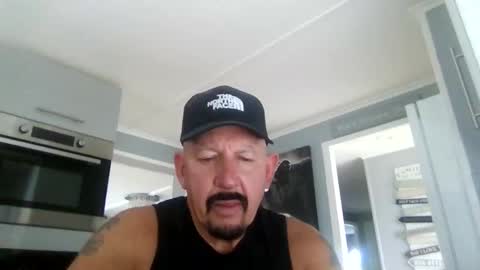 bob online show from 10-02-25, 03:19