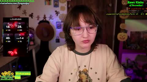 Snapshot of frogessjay chatting on 11-11-25, 02:28 Jaywise Frogfoot online show from 11-11-25, 02:28