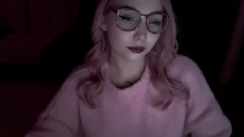 Snapshot of fromsun_forsoul chatting on 02-06-26, 11:19 Lilith online show from 02-06-26, 11:19