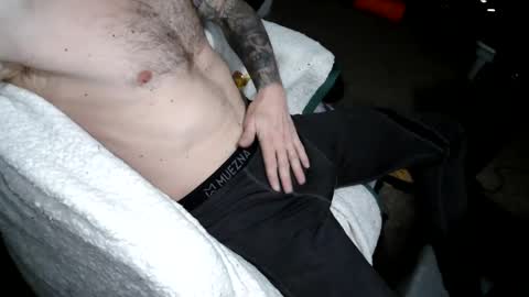 Snapshot of froski666 chatting on 02-09-25, 10:09 froski666 online show from 02-09-25, 10:09