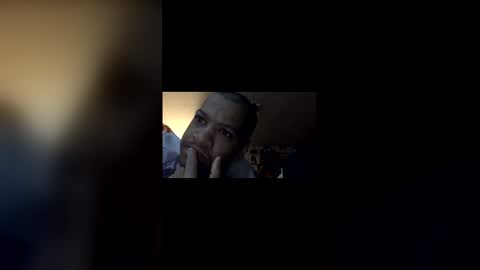 Snapshot of frozen232 chatting on 06-09-26, 12:06 Fabian online show from 06-09-26, 12:06
