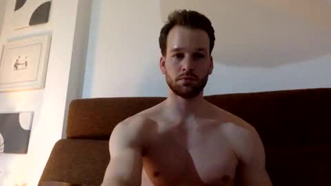 Snapshot of frozenyoga chatting on 02-11-26, 10:15 frozenyoga online show from 02-11-26, 10:15