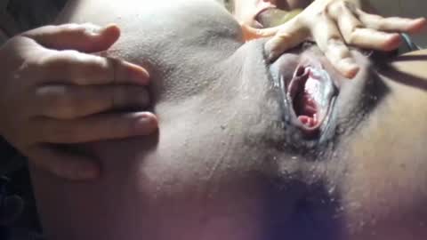 Snapshot of frumcake chatting on 01-28-25, 01:18 FrumCake online show from 01-28-25, 01:18