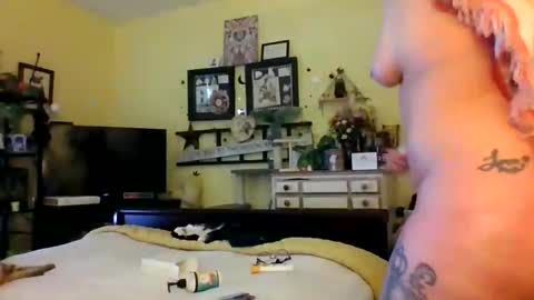 fuck_i_dunno online show from 05-20-26, 06:25