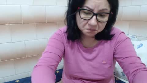 Ella online show from 01-03-25, 06:33