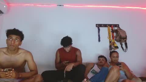 fuckboyjosh98 online show from 12-04-25, 12:31