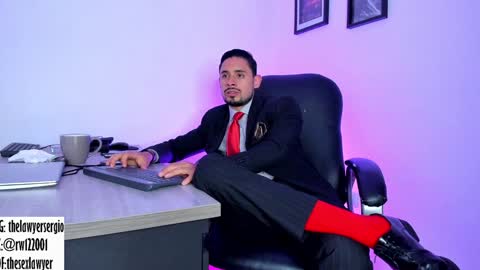 Snapshot of fuckerwate chatting on 01-06-25, 10:05 SERGIO THE SEX LAWYER online show from 01-06-25, 10:05
