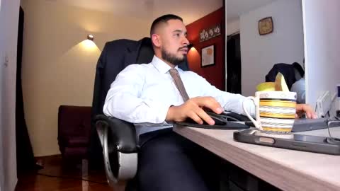 SERGIO THE SEX LAWYER online show from 04-11-26, 07:45