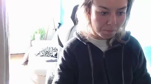 La online show from 10-19-25, 02:50