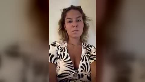 La online show from 07-19-26, 04:38