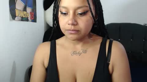 Mia and Gary  online show from 05-14-26, 03:02