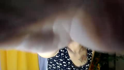 Snapshot of fuckingmonna chatting on 02-11-25, 09:42 fuckingmonna online show from 02-11-25, 09:42