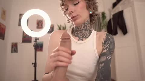 Eva         all my links   online show from 07-31-26, 01:10