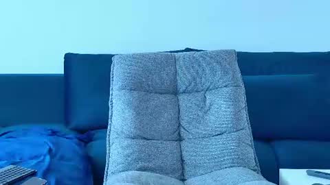 fuckkk_offf online show from 06-18-26, 09:14