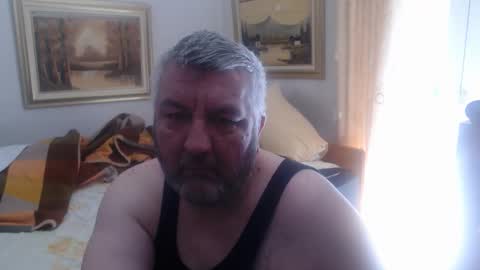 Snapshot of fukingcrazy chatting on 02-27-26, 11:43 fukingcrazy online show from 02-27-26, 11:43