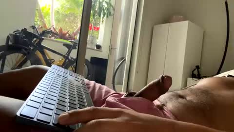 fuklicious online show from 02-17-25, 05:32