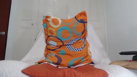 Andres. online show from 12-04-24, 01:25