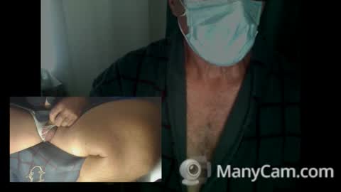Snapshot of fullballbag chatting on 10-20-25, 11:27 fullballbag online show from 10-20-25, 11:27