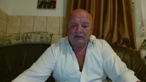 fullballs6 online show from 09-24-25, 12:47