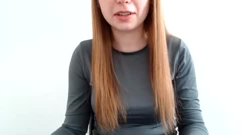 Snapshot of funemma000 chatting on 05-15-26, 07:26 Emma online show from 05-15-26, 07:26