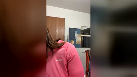 Snapshot of funflirt97 chatting on 02-23-26, 06:38 Linnys Palace online show from 02-23-26, 06:38