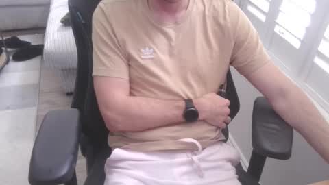 Snapshot of funkybits chatting on 02-28-26, 11:55 funkybits online show from 02-28-26, 11:55