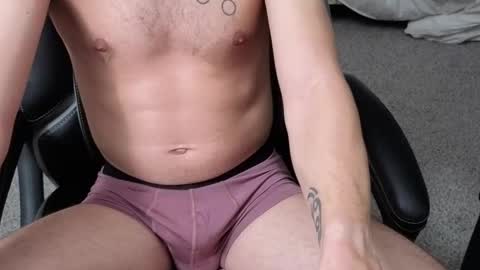 Snapshot of funkyfrank69 chatting on 02-11-26, 05:23 funkyfrank69 online show from 02-11-26, 05:23
