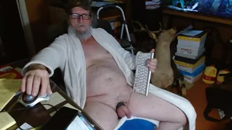 mike online show from 02-06-25, 12:37