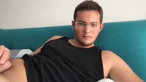 Snapshot of funnnn6960xx chatting on 10-04-25, 01:42 funnnn6960xx online show from 10-04-25, 01:42