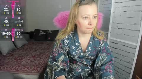 funny_bunny4 online show from 03-09-25, 04:44