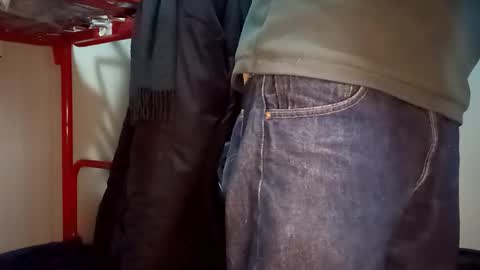 Snapshot of funny_quarantine chatting on 02-02-25, 09:19 Italian men online show from 02-02-25, 09:19