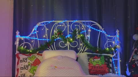 Tiffany online show from 01-15-25, 02:27