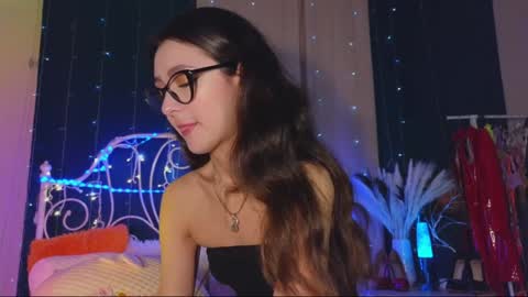 Tiffany online show from 01-29-25, 01:48