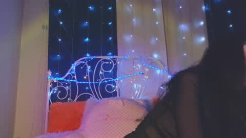 Tiffany online show from 02-18-25, 10:03