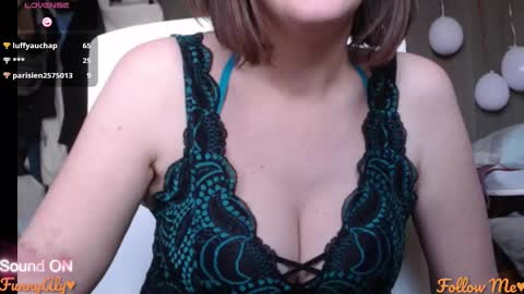 Snapshot of funnyaly chatting on 03-10-26, 11:37 funnyaly online show from 03-10-26, 11:37