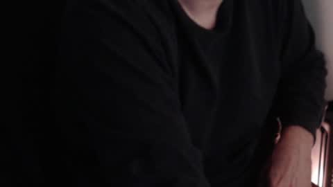 Snapshot of funnyme1234 chatting on 11-27-25, 04:25 jerry online show from 11-27-25, 04:25