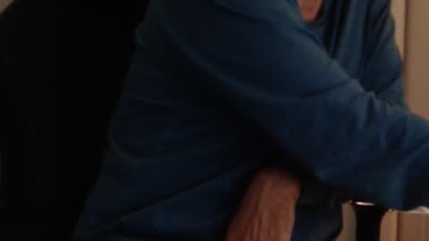 Snapshot of funnyme1234 chatting on 12-01-25, 04:39 jerry online show from 12-01-25, 04:39