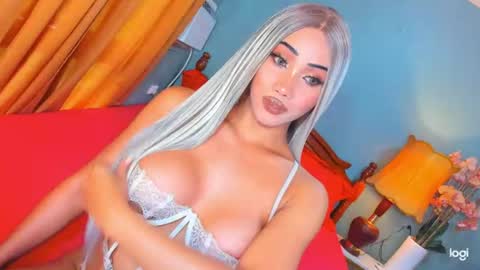 Snapshot of funtastic_harlow chatting on 06-16-26, 07:22 Maddonna online show from 06-16-26, 07:22
