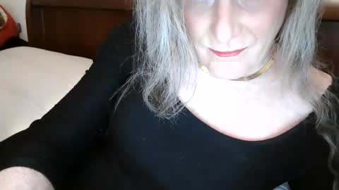 Jessie Love online show from 04-11-26, 10:19