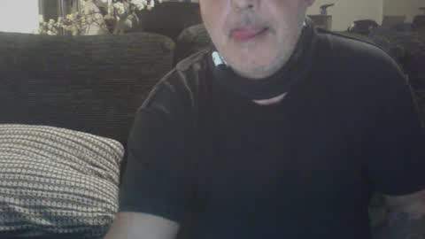 Snapshot of futbolin95 chatting on 12-18-24, 08:25 futbolin95 online show from 12-18-24, 08:25