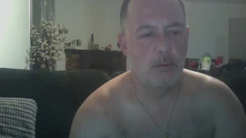 Snapshot of futbolin95 chatting on 01-22-25, 06:41 futbolin95 online show from 01-22-25, 06:41