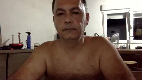 Snapshot of futbolin95 chatting on 11-29-25, 06:33 futbolin95 online show from 11-29-25, 06:33