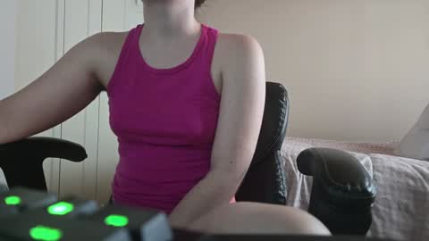 Snapshot of fuxkme_jen chatting on 12-07-24, 12:45 fuxkme_jen online show from 12-07-24, 12:45