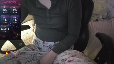 Snapshot of fuxkme_jen chatting on 01-06-25, 08:39 fuxkme_jen online show from 01-06-25, 08:39