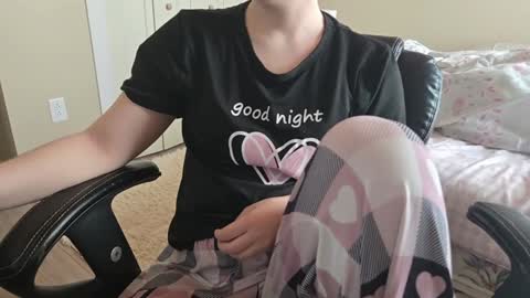 Snapshot of fuxkme_jen chatting on 01-15-25, 04:00 fuxkme_jen online show from 01-15-25, 04:00