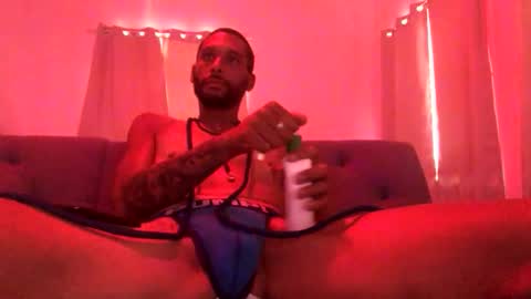 Snapshot of fvvkboyy chatting on 10-18-25, 11:27 fvvkboyy online show from 10-18-25, 11:27