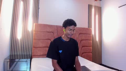 fykmor online show from 09-22-25, 03:52