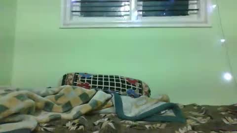 Snapshot of g0lu_ chatting on 12-13-24, 01:12 Nunnu online show from 12-13-24, 01:12
