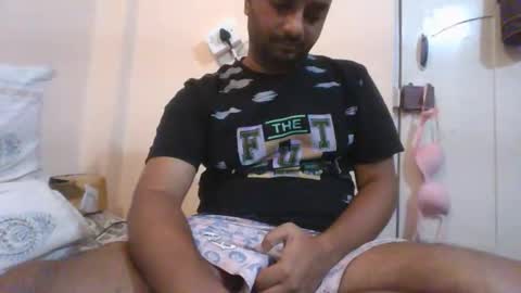 Snapshot of g0lu_ chatting on 11-01-25, 07:16 Nunnu online show from 11-01-25, 07:16